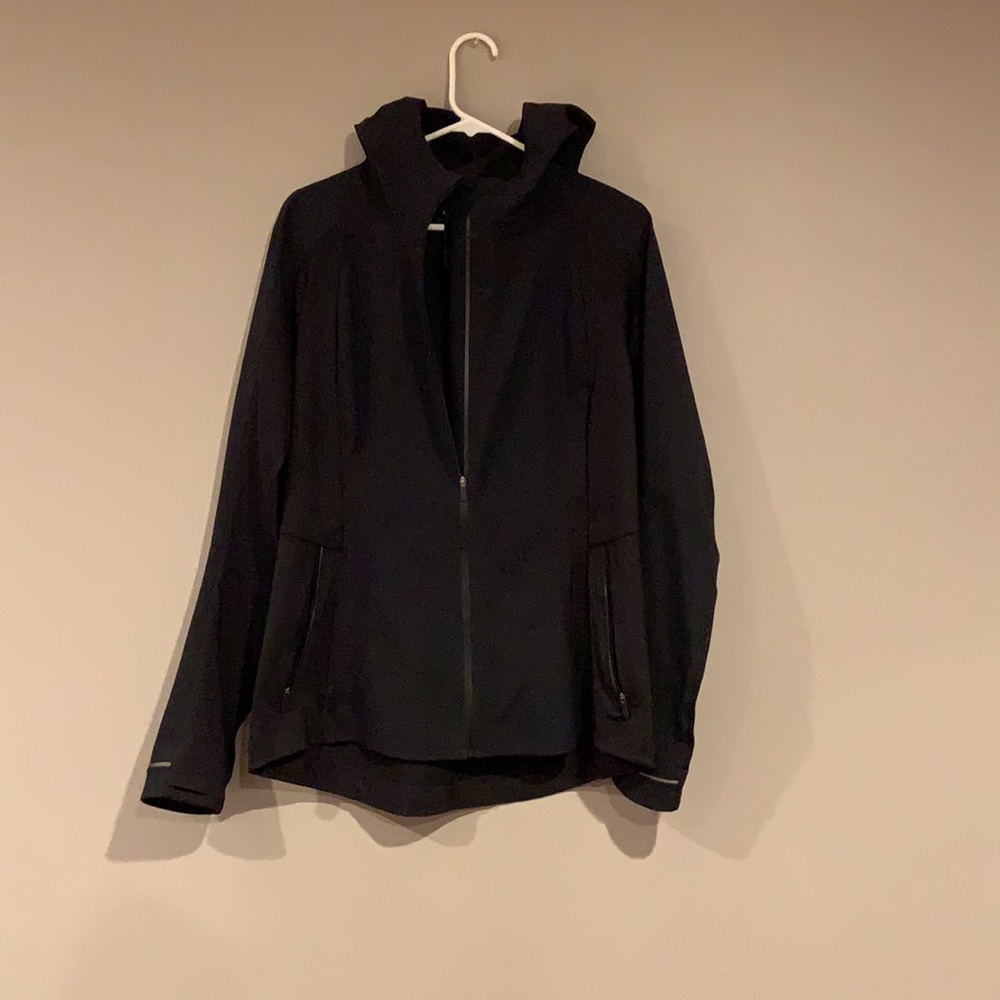 Lululemon jacket - Picture 2 of 3